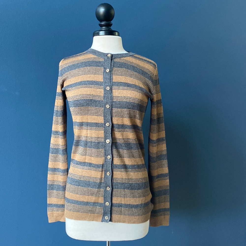 Dolce & Gabbanas stretch button down pullover